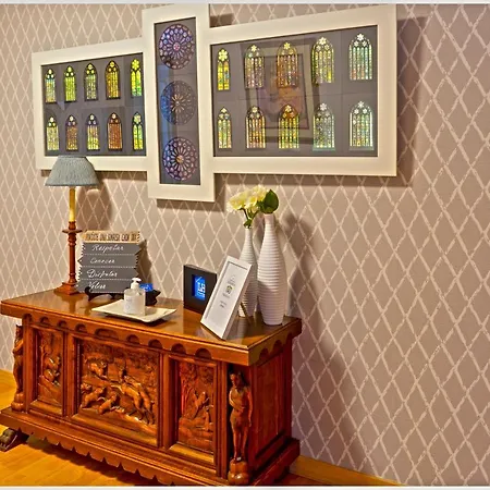 Apartment Luengo House