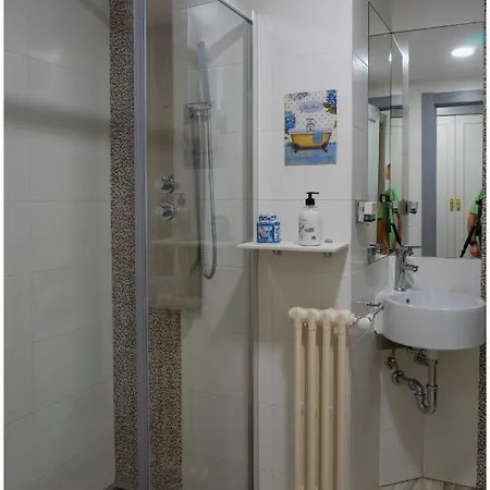 Luengo House *